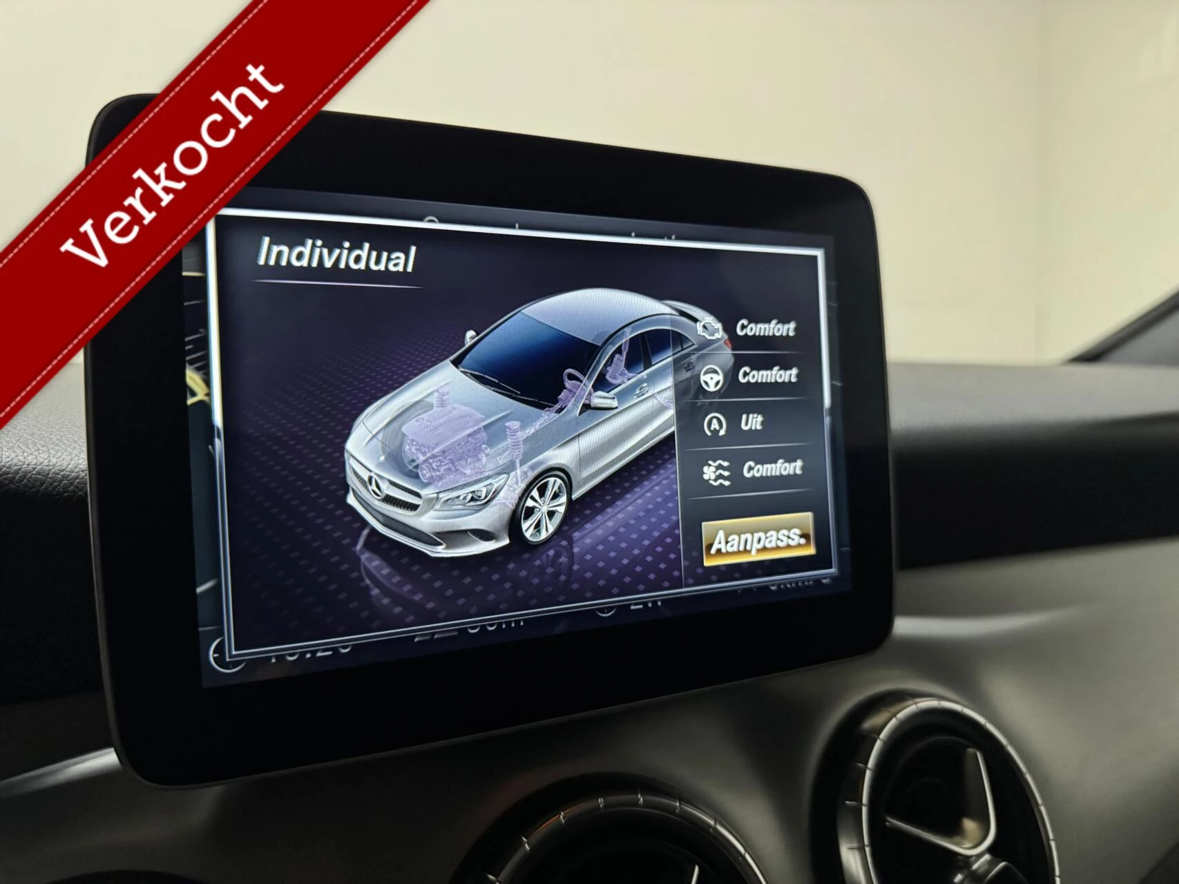 Hoofdafbeelding Mercedes-Benz CLA