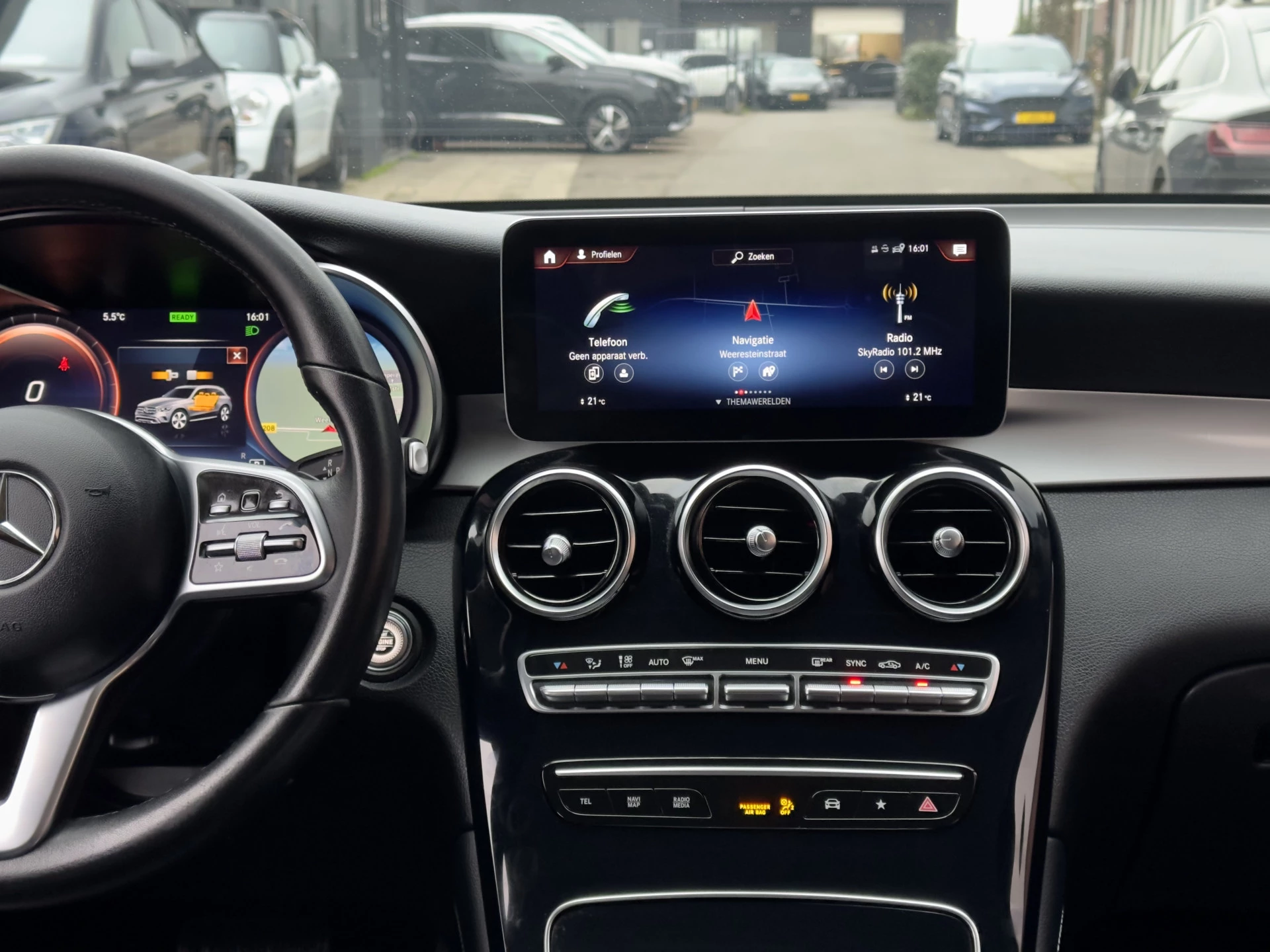 Hoofdafbeelding Mercedes-Benz GLC