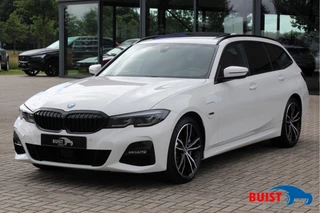 BMW 3 Serie Touring 330e 293pk M-Sport PANO INDIVIDUAL LEER LASER HUD KEYLESS 41994KM!
