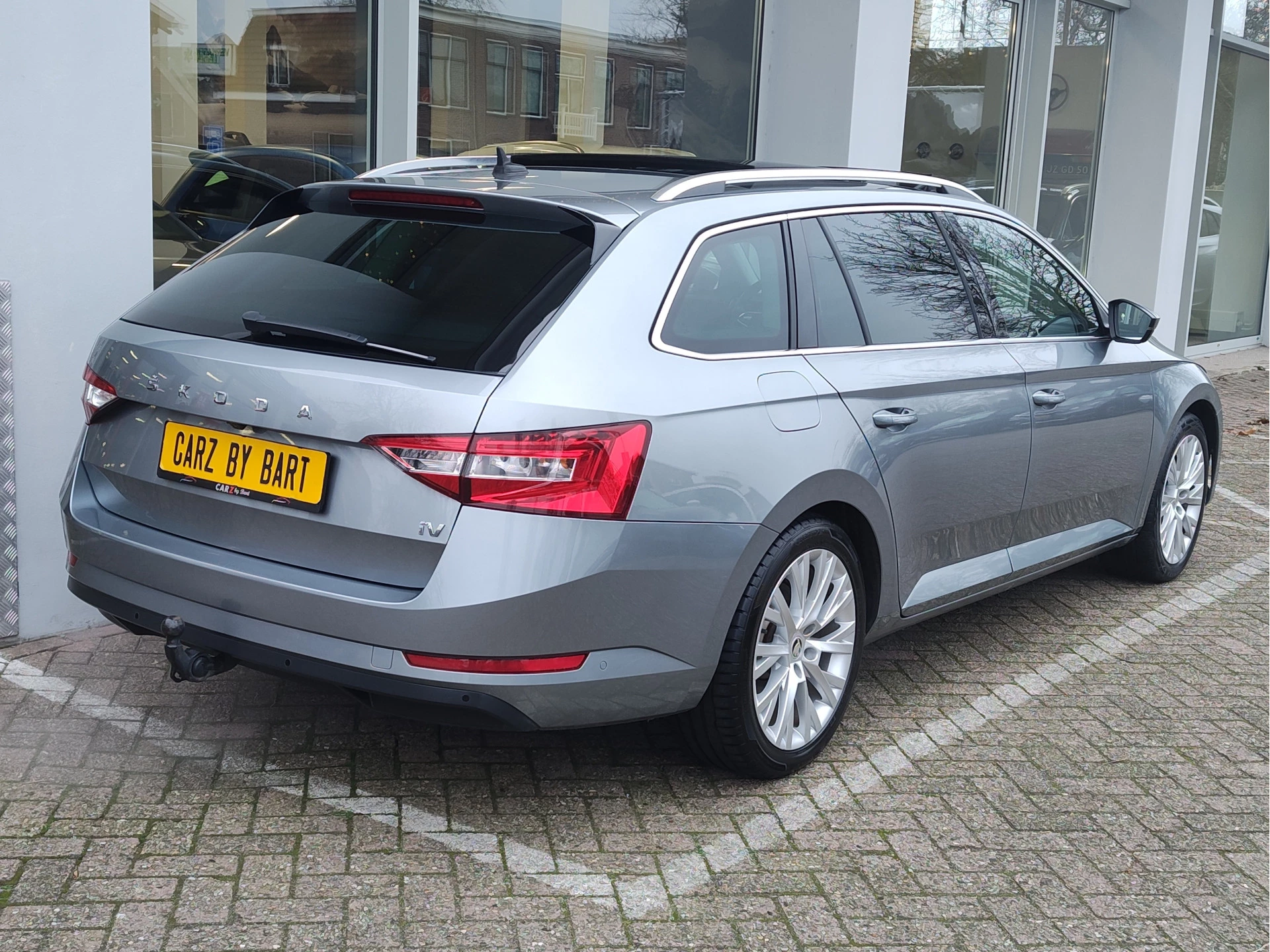 Hoofdafbeelding Škoda Superb