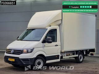 Volkswagen Crafter 140pk Automaat Laadklep NL Bakwagen Camera Navi Lat om Lat Meubelbak Koffer Airco Cruise 17m3 Airco Cruise control