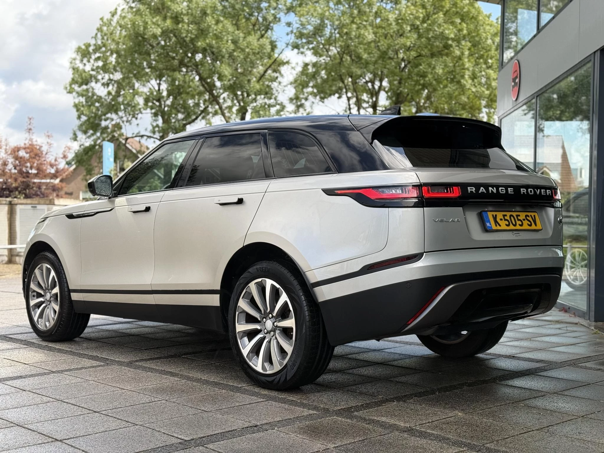 Hoofdafbeelding Land Rover Range Rover Velar