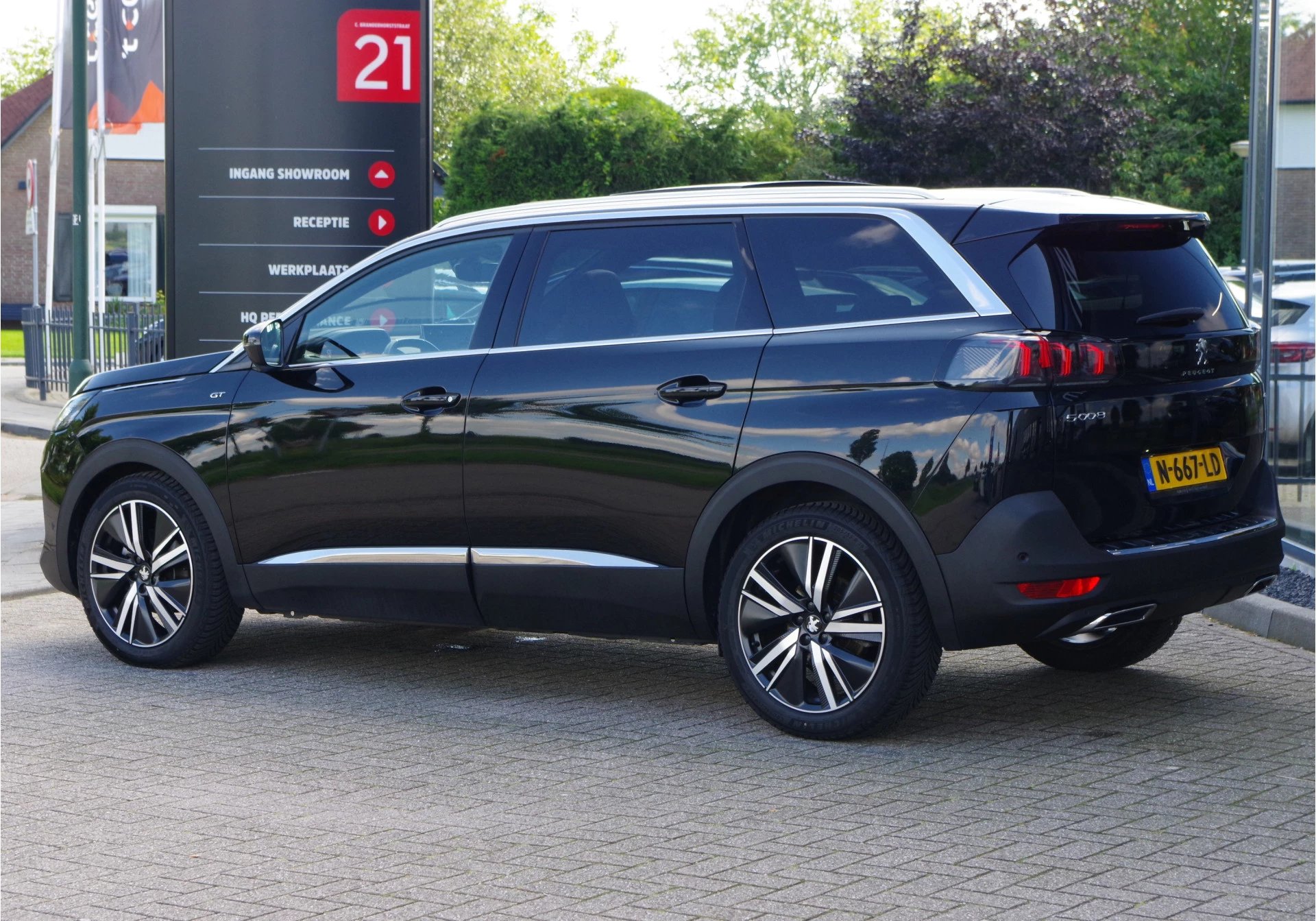 Hoofdafbeelding Peugeot 5008