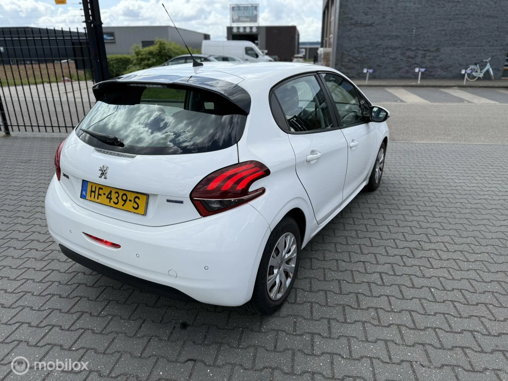 Hoofdafbeelding Peugeot 208