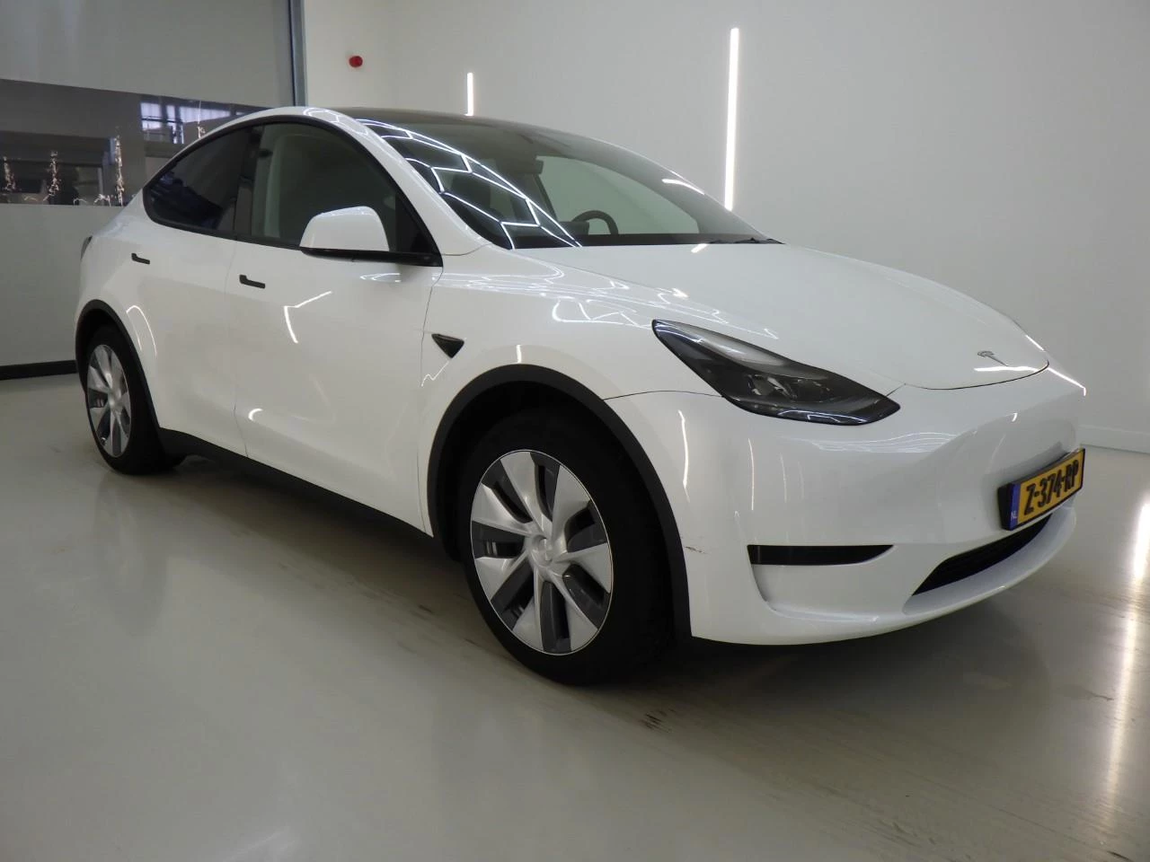 Hoofdafbeelding Tesla Model Y