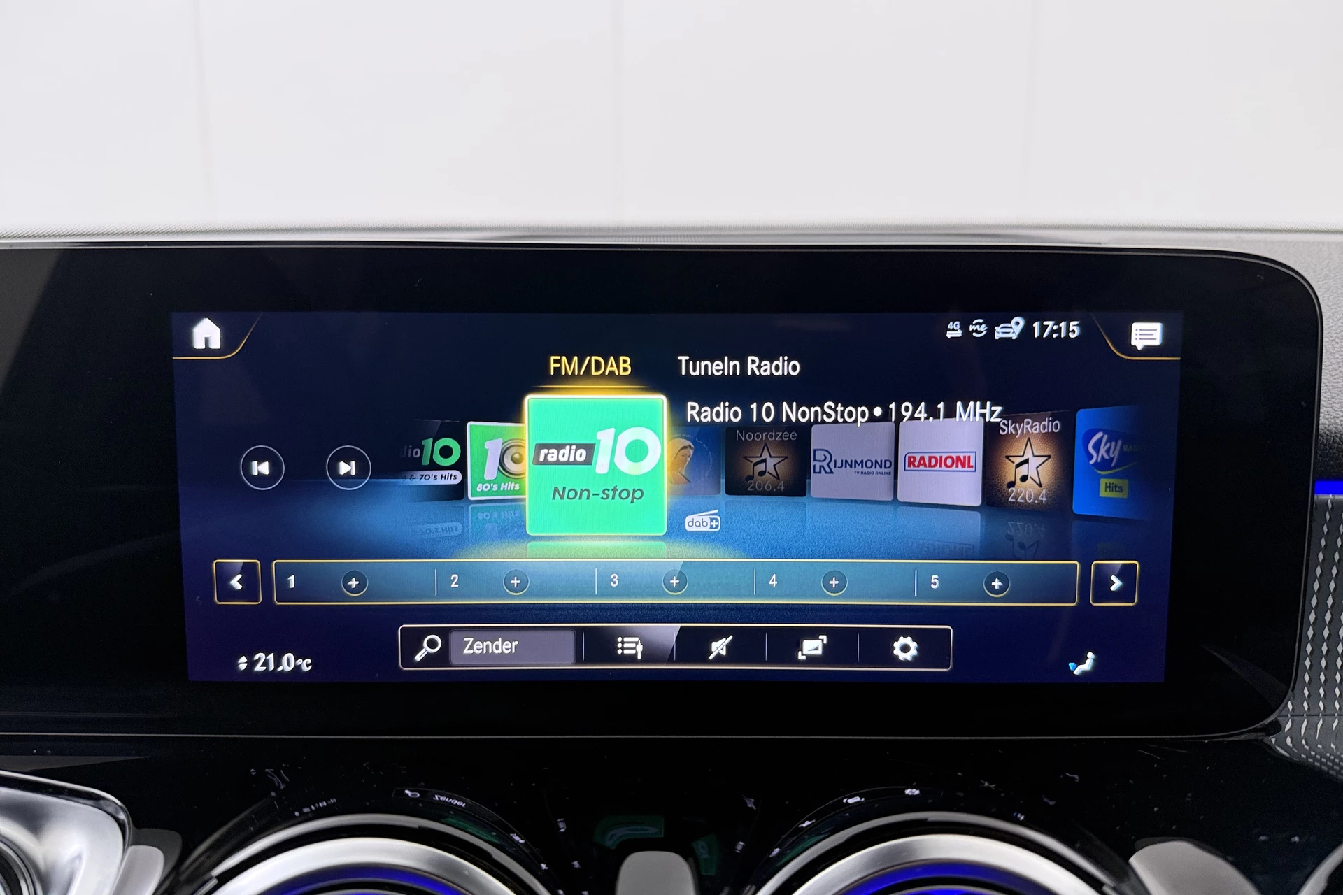 Hoofdafbeelding Mercedes-Benz EQB