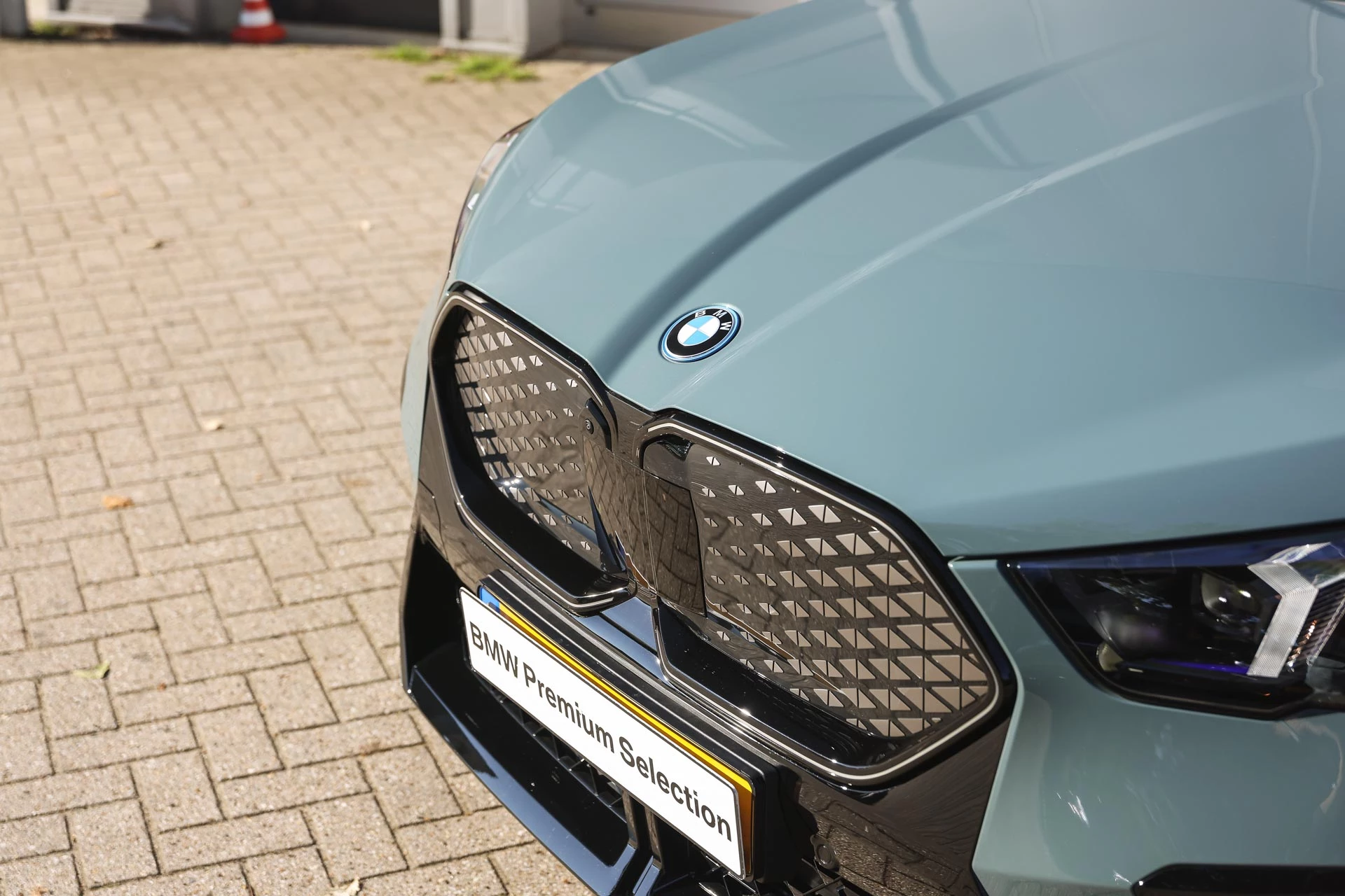 Hoofdafbeelding BMW iX2