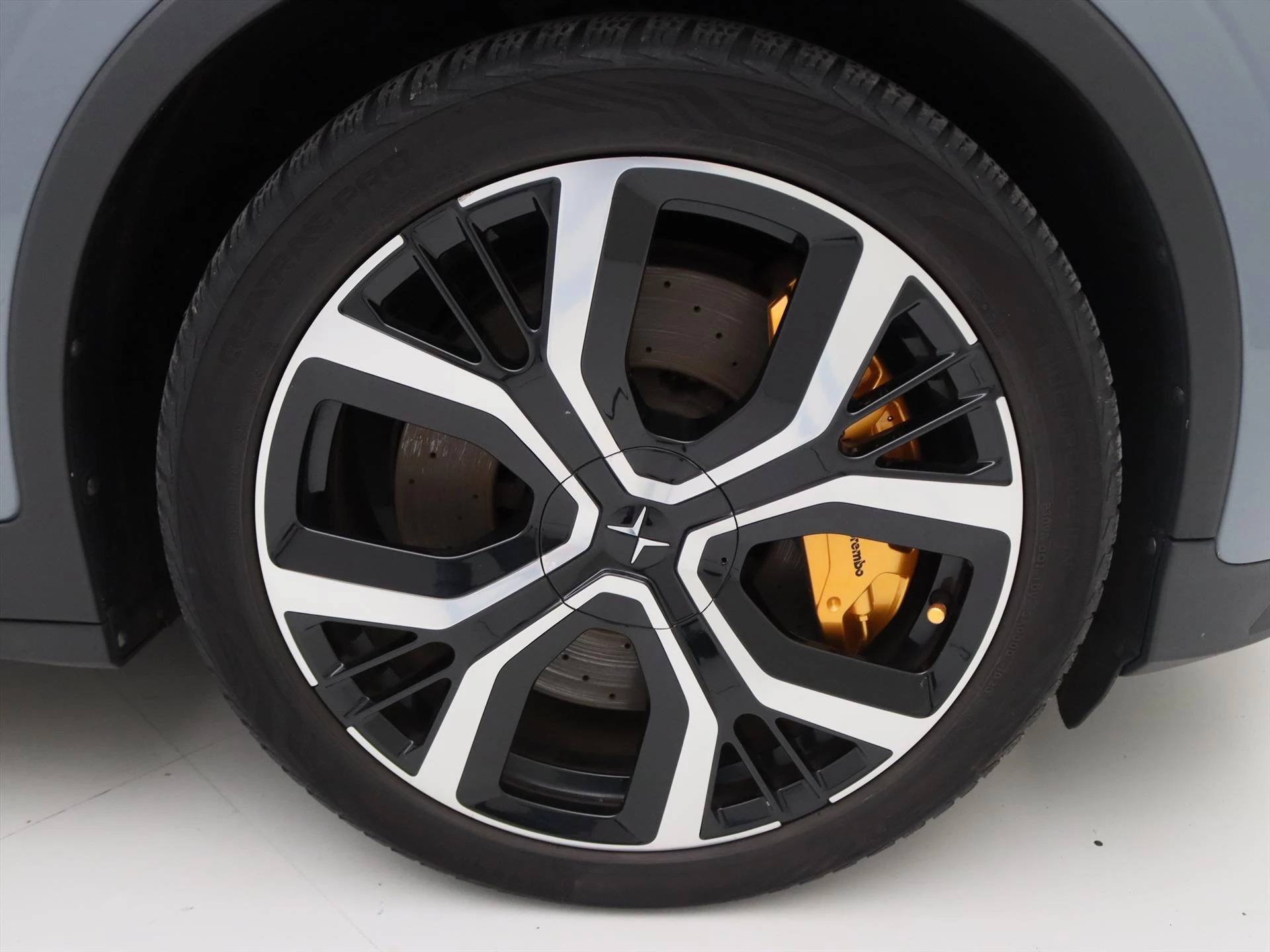 Hoofdafbeelding Polestar 2