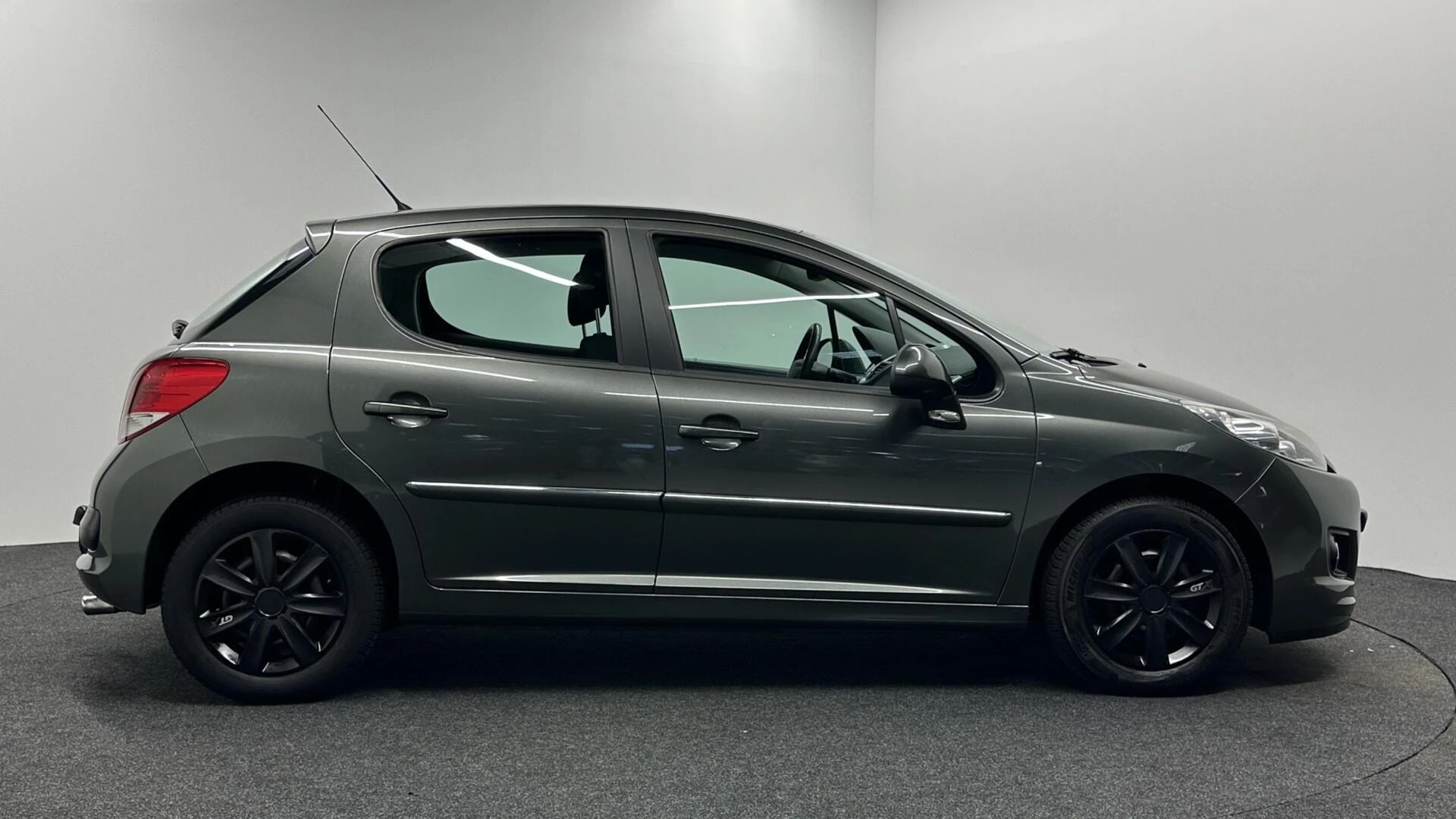 Hoofdafbeelding Peugeot 207