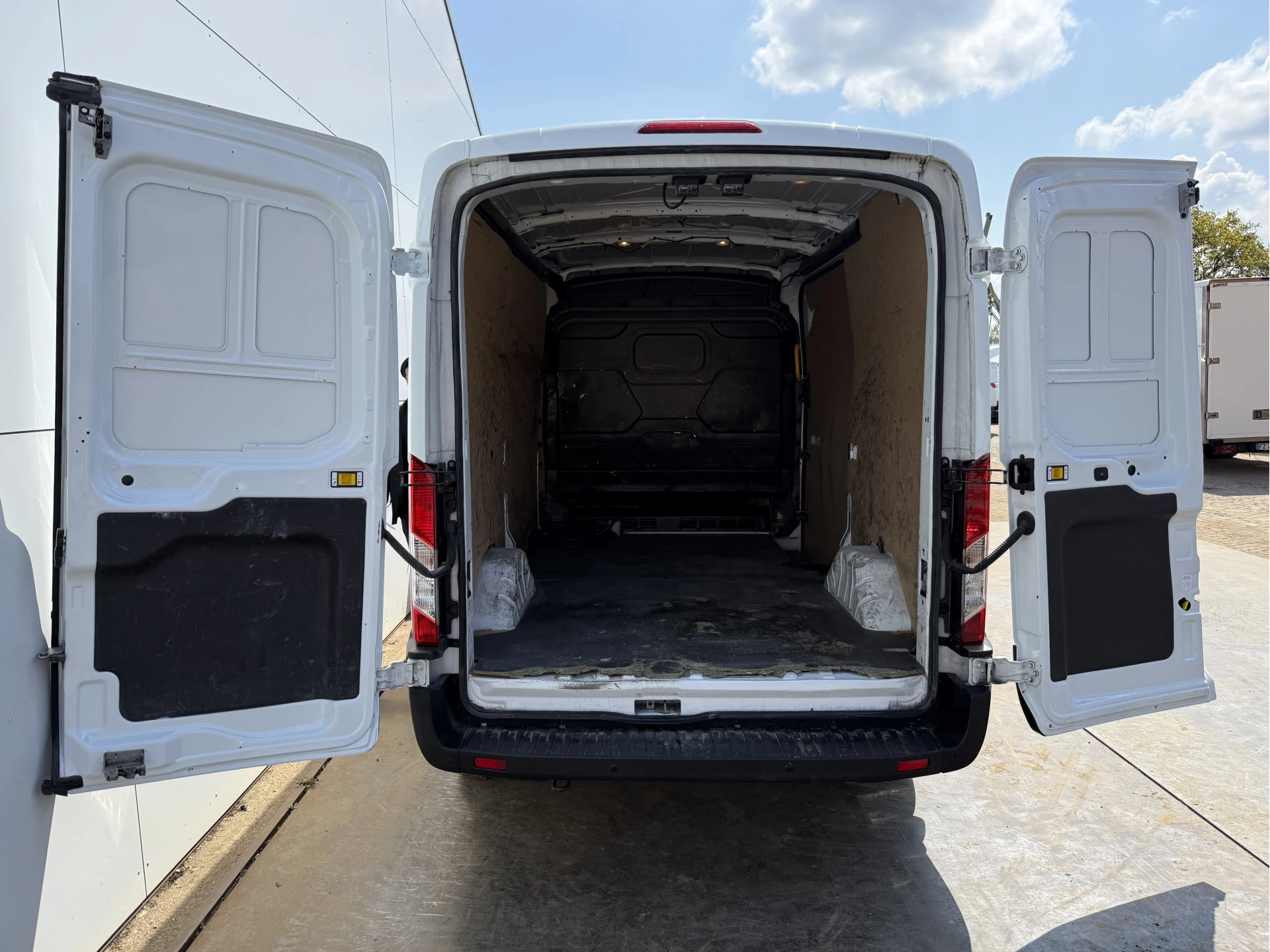 Hoofdafbeelding Ford E-Transit