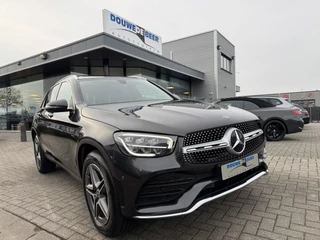 Mercedes-Benz GLC 300e 4MATIC Business Solution AMG Pano-Dak | Camera | Stoelverw. | Elekt. Klep