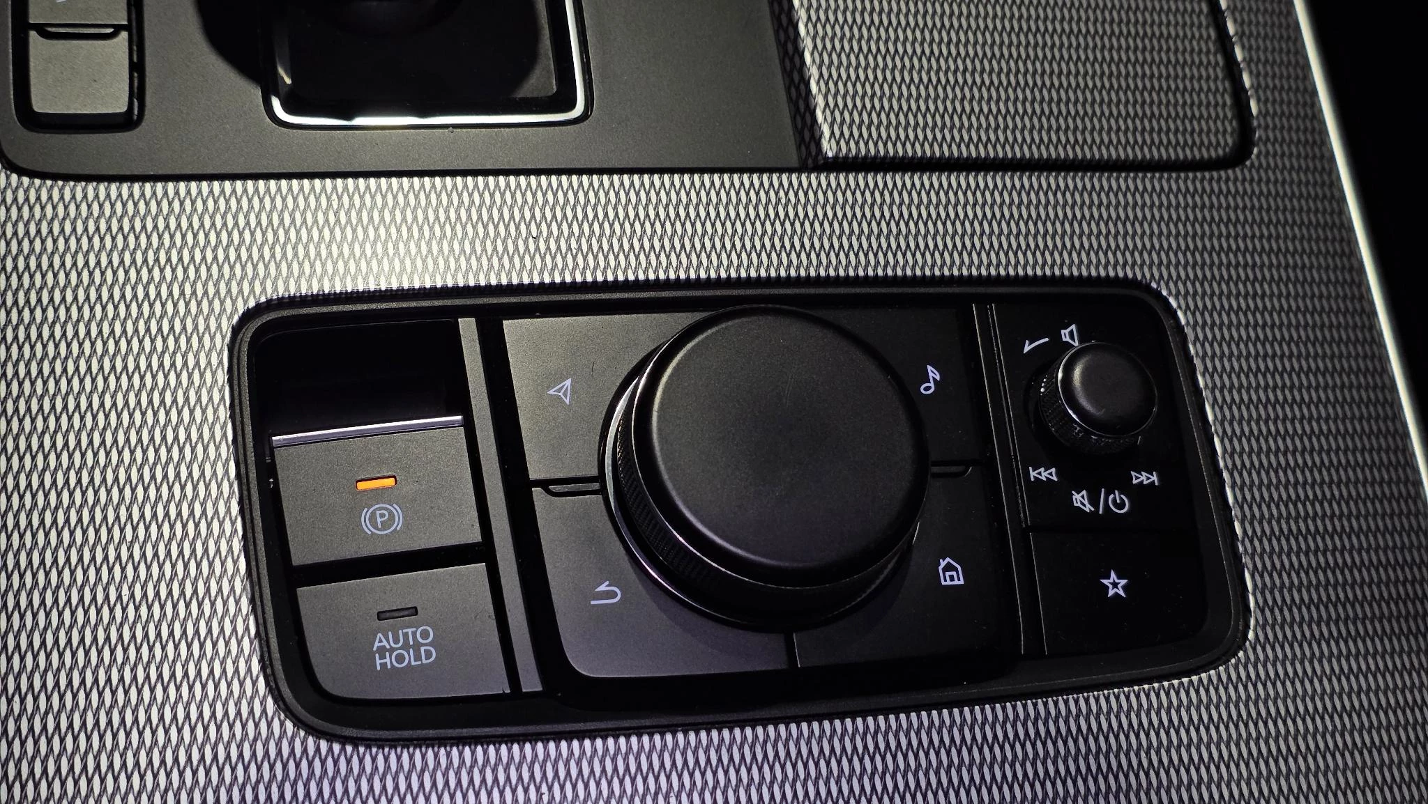 Hoofdafbeelding Mazda CX-60