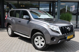 Toyota Land Cruiser Landcruiser 150 2.8 D-4D 5DRS ACTIVE A/T VAN