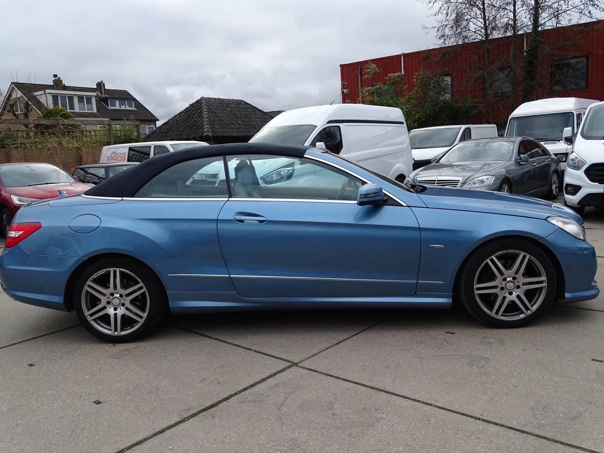 Hoofdafbeelding Mercedes-Benz E-Klasse