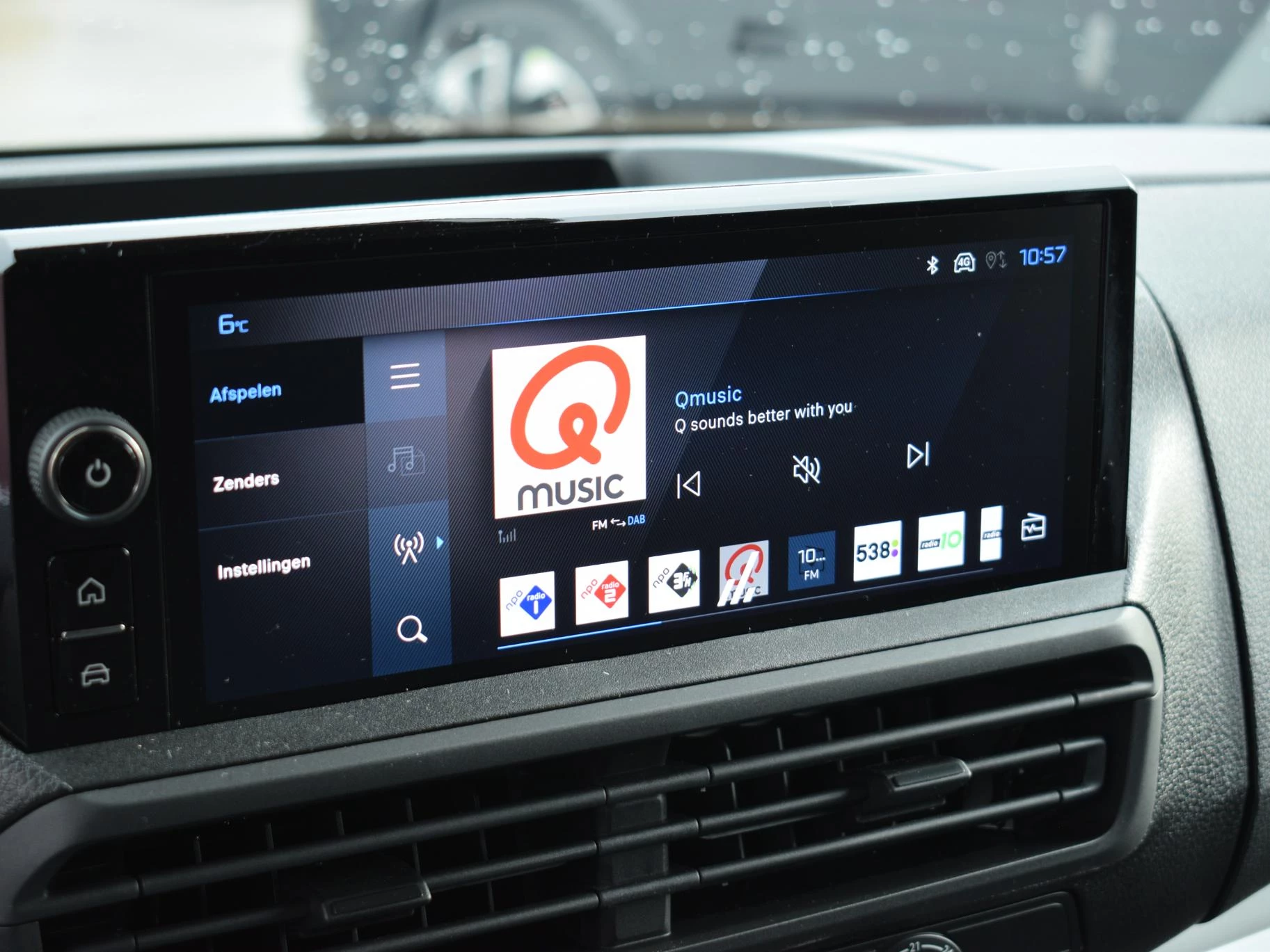 Hoofdafbeelding Peugeot e-Expert