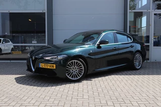 Alfa Romeo Giulia 2.0T TI/STOEL.STUUR.VERW/KEYLESS/ADAP.CRUISE/DODEHOEK