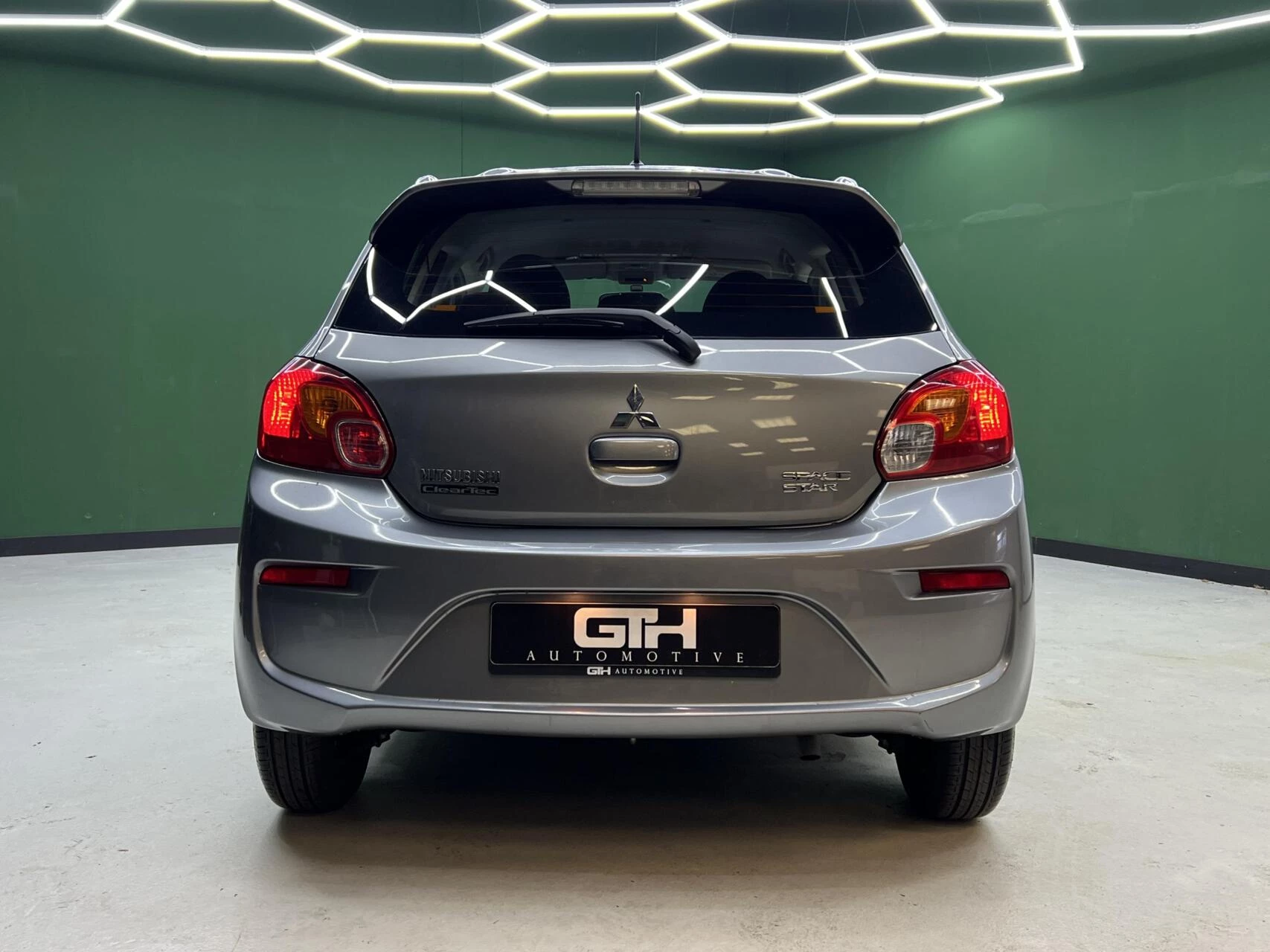 Hoofdafbeelding Mitsubishi Space Star