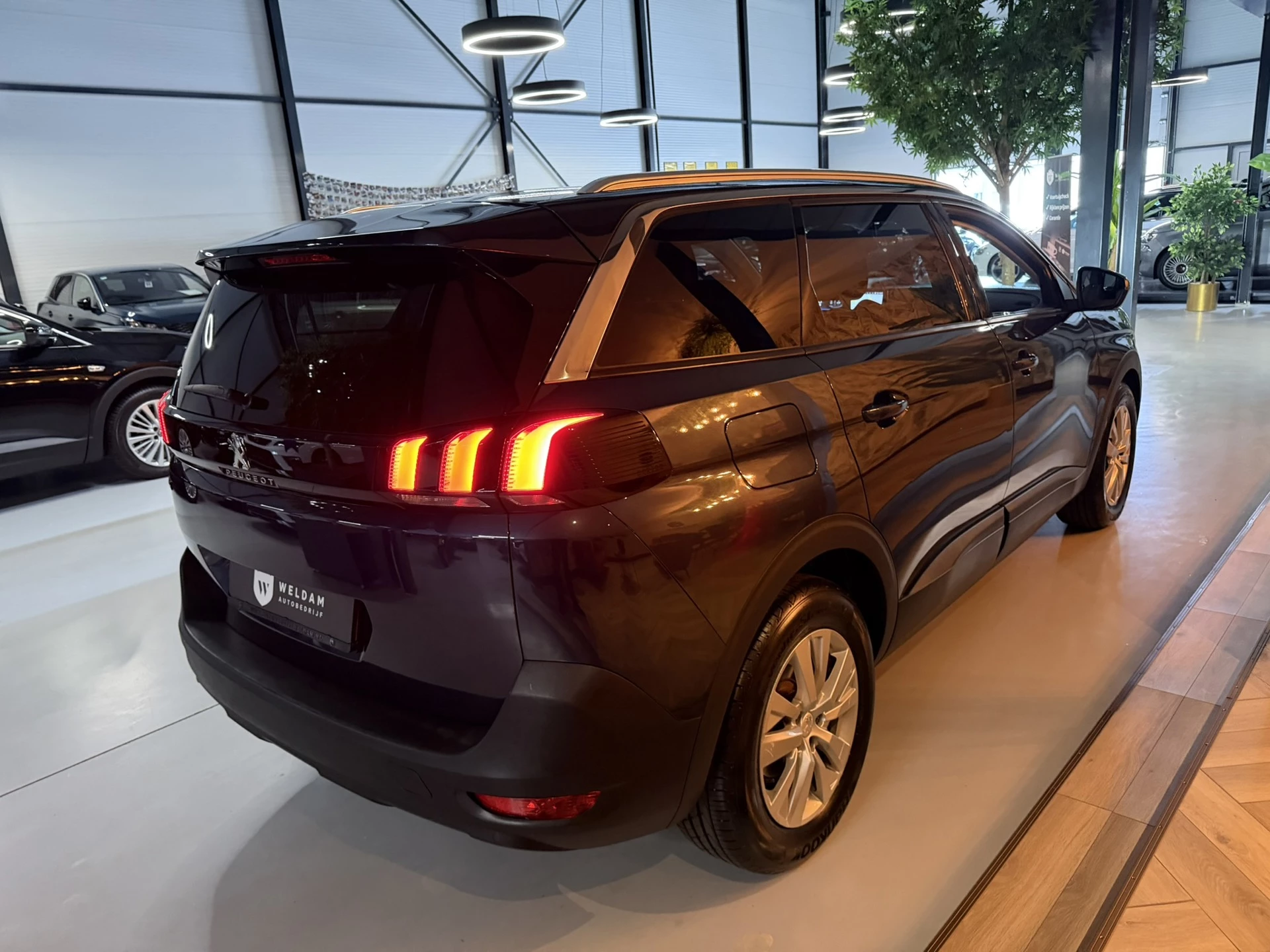 Hoofdafbeelding Peugeot 5008