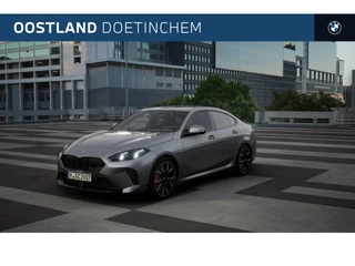 Hoofdafbeelding BMW 2 Serie BMW 2 Serie Gran Coupé 220 M Sport Automaat / Sportstoelen / Achteruitrijcamera / Comfort Access / Adaptieve LED / M Adaptief onderstel / Stuurverwarming
