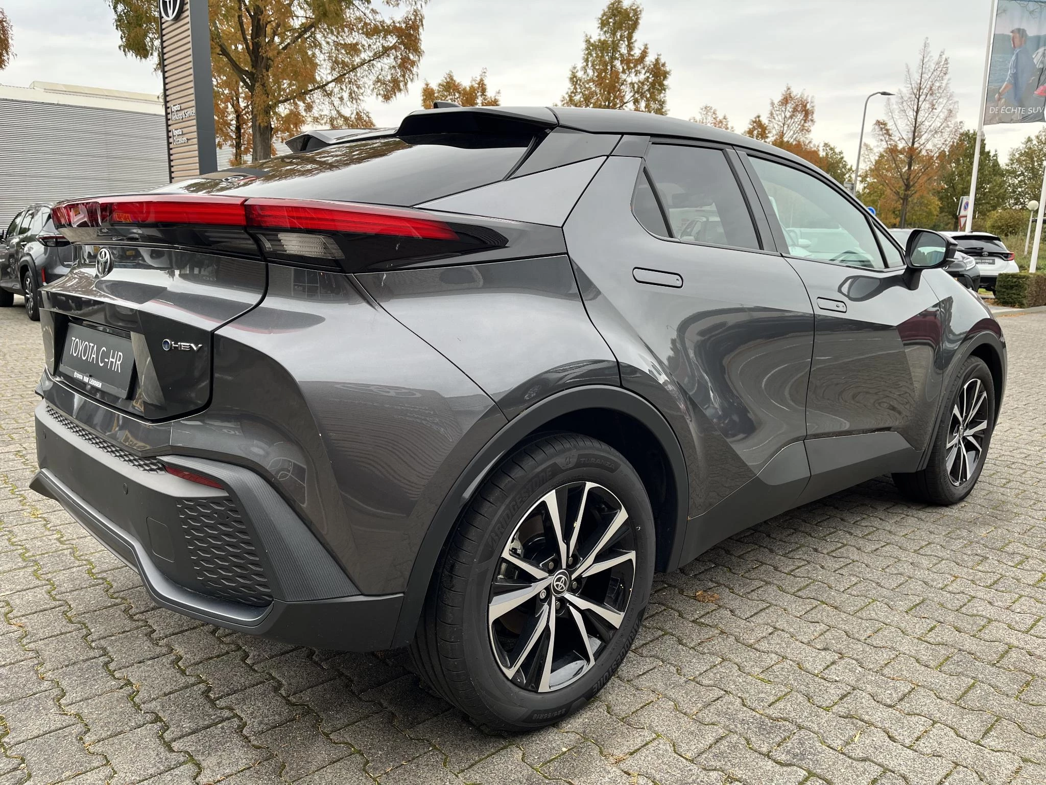 Hoofdafbeelding Toyota C-HR