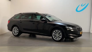 Hoofdafbeelding Škoda Superb Skoda Superb Combi 1.5 TSI 150pk DSG ACT Business Edition Stoelverwarming Navigatie Sfeerverlichting Leder-Alcantara
