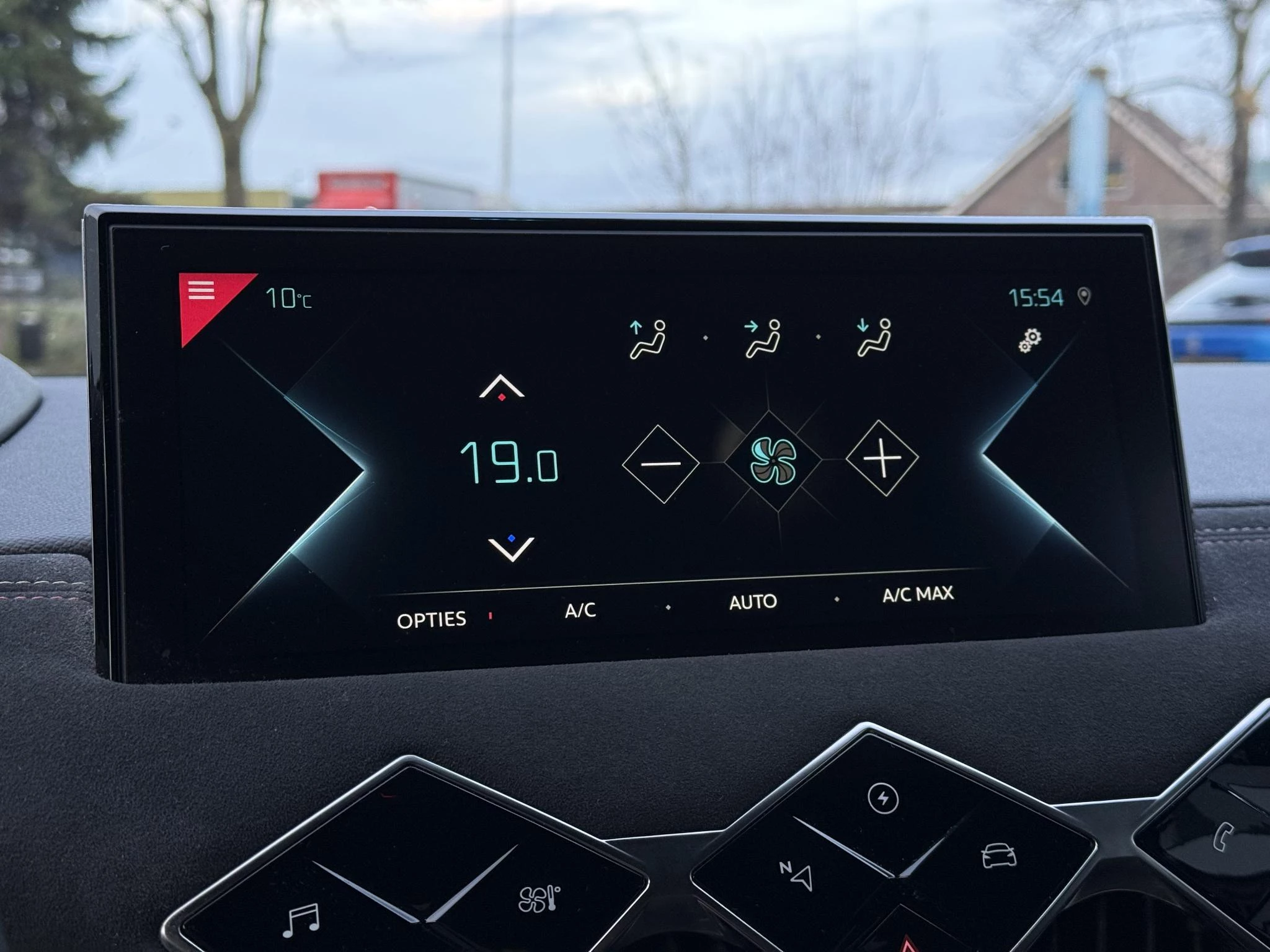 Hoofdafbeelding DS DS 3