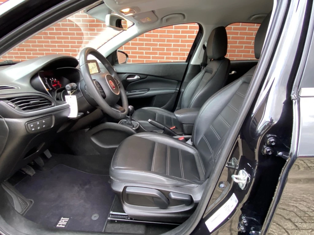 Hoofdafbeelding Fiat Tipo