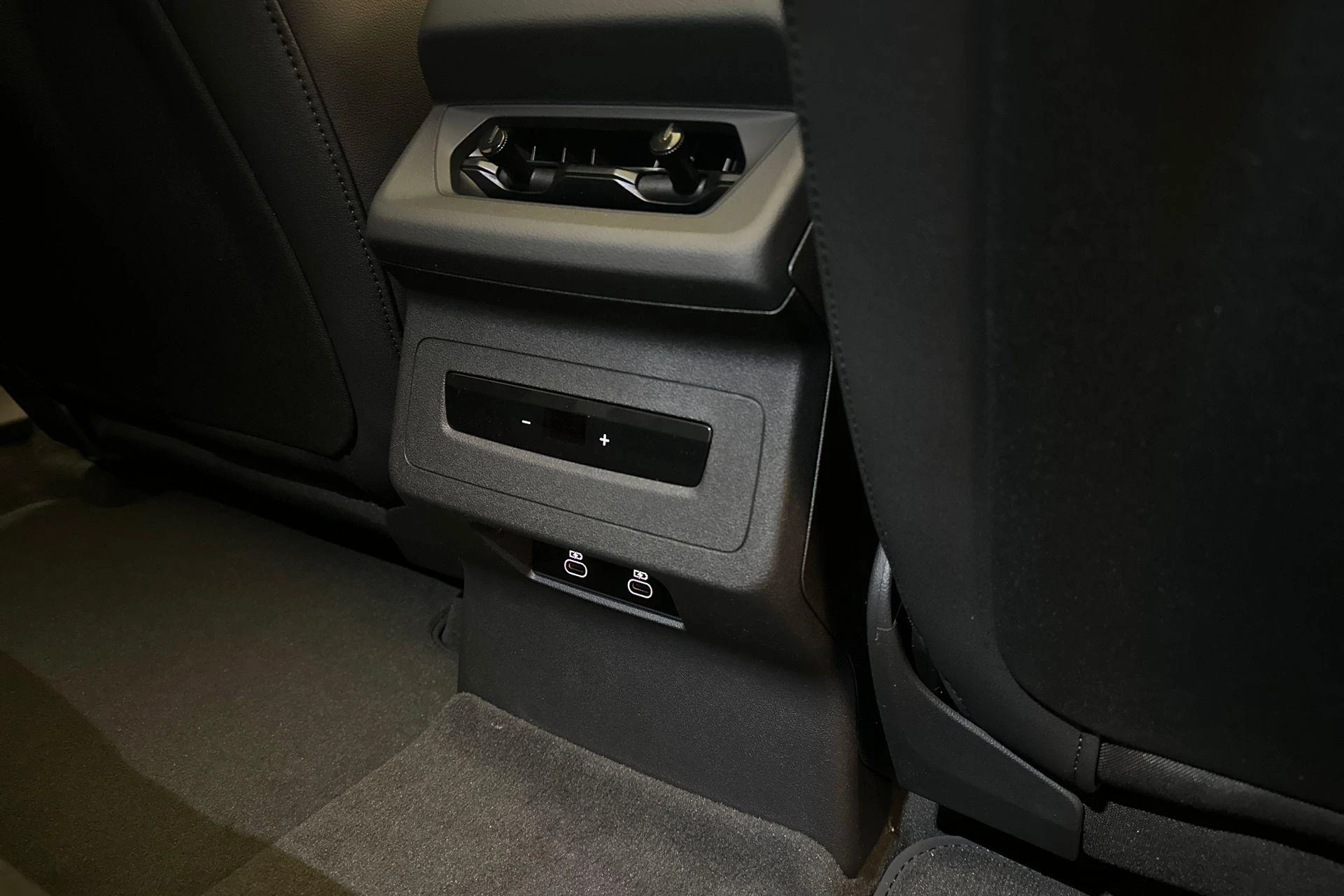 Hoofdafbeelding Audi A6 e-tron