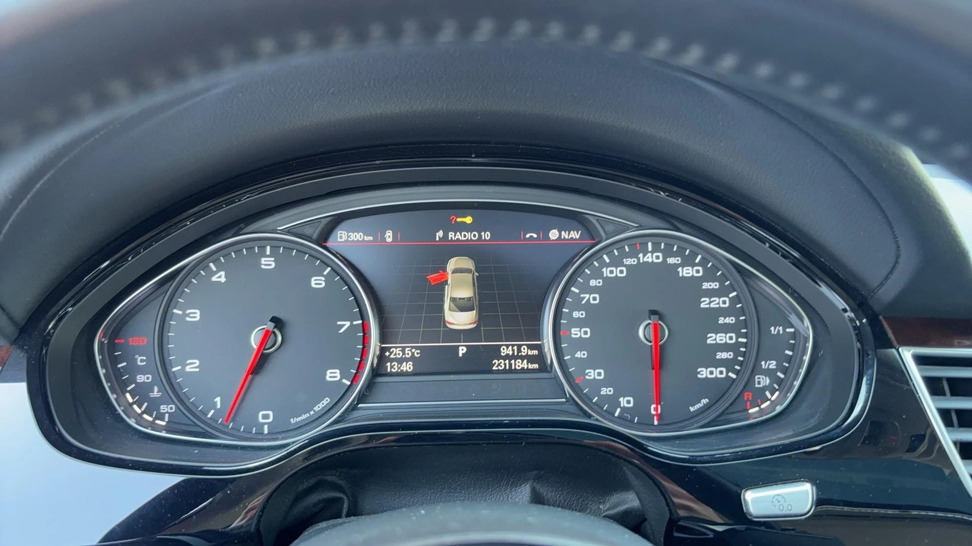 Hoofdafbeelding Audi A8