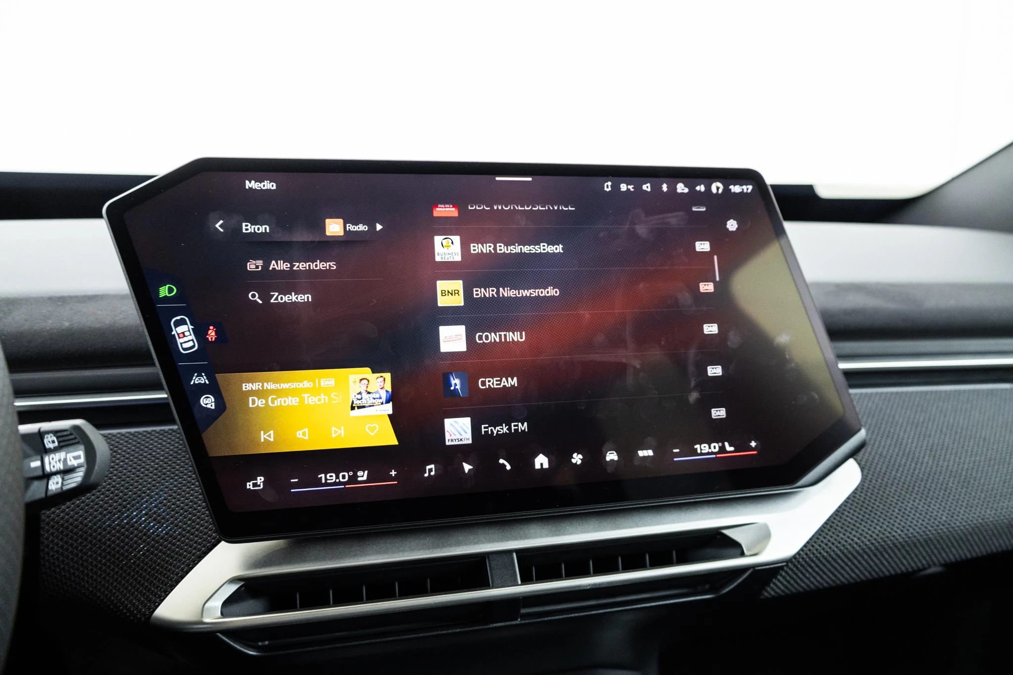 Hoofdafbeelding BMW iX3