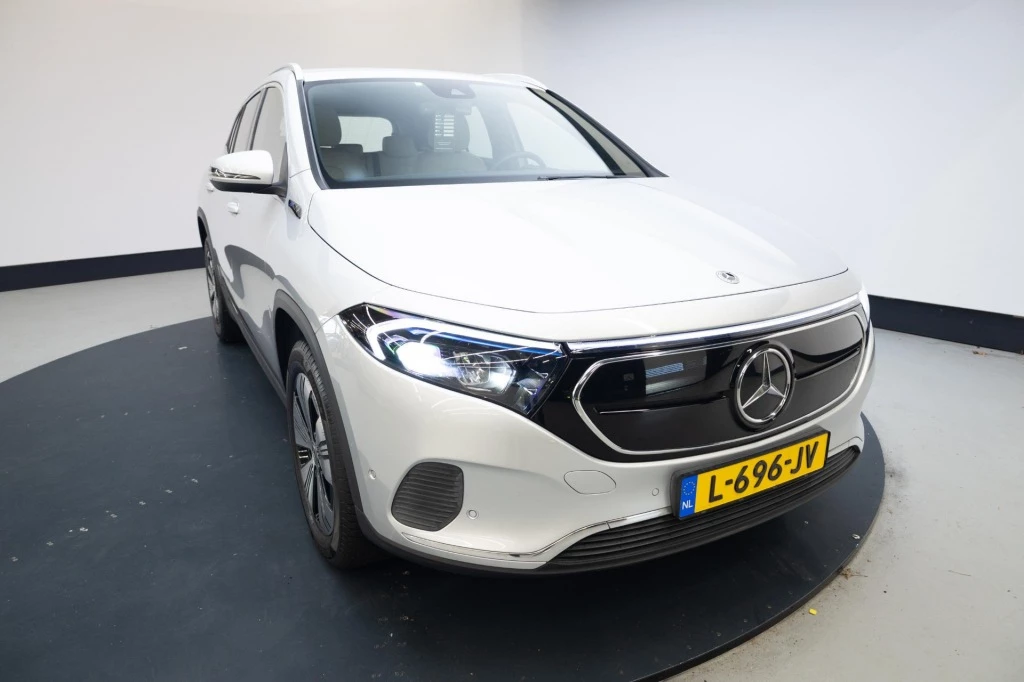 Hoofdafbeelding Mercedes-Benz EQA