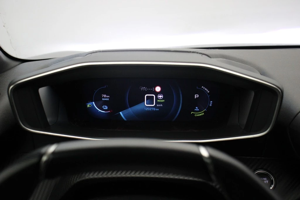 Hoofdafbeelding Peugeot e-208