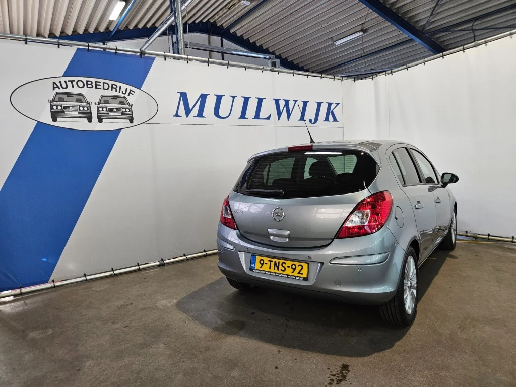 Hoofdafbeelding Opel Corsa