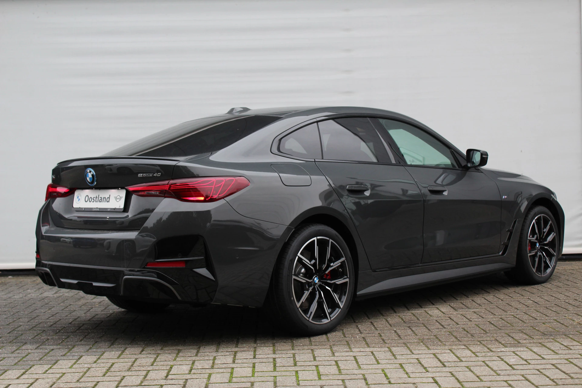Hoofdafbeelding BMW i4