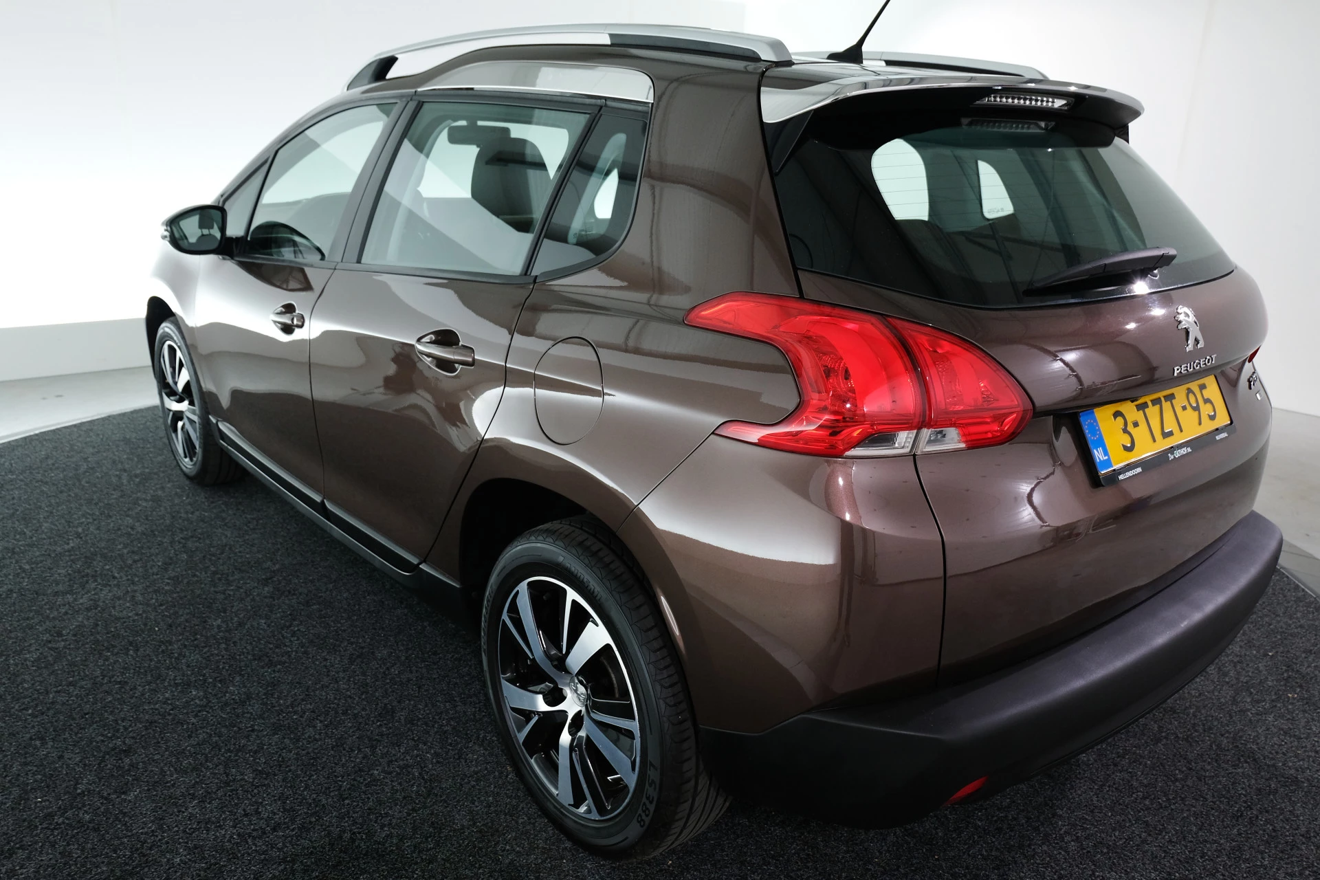 Hoofdafbeelding Peugeot 2008