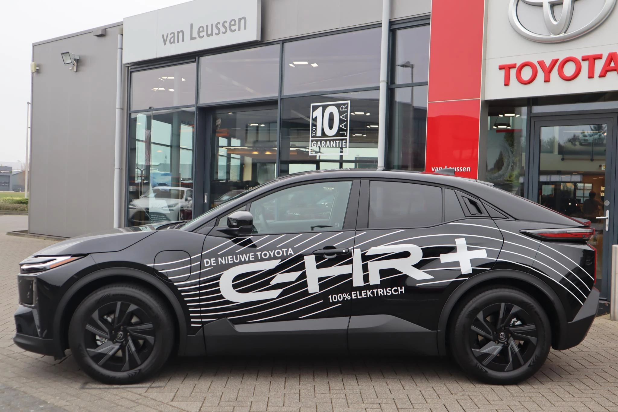 Hoofdafbeelding Toyota C-HR+