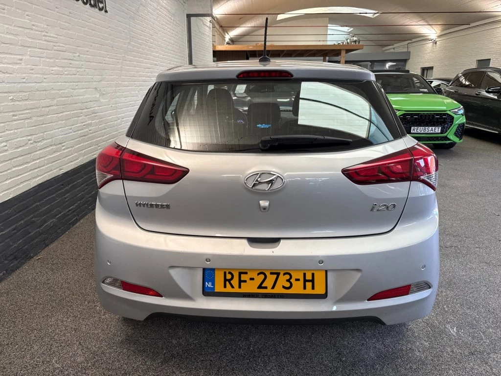 Hoofdafbeelding Hyundai i20