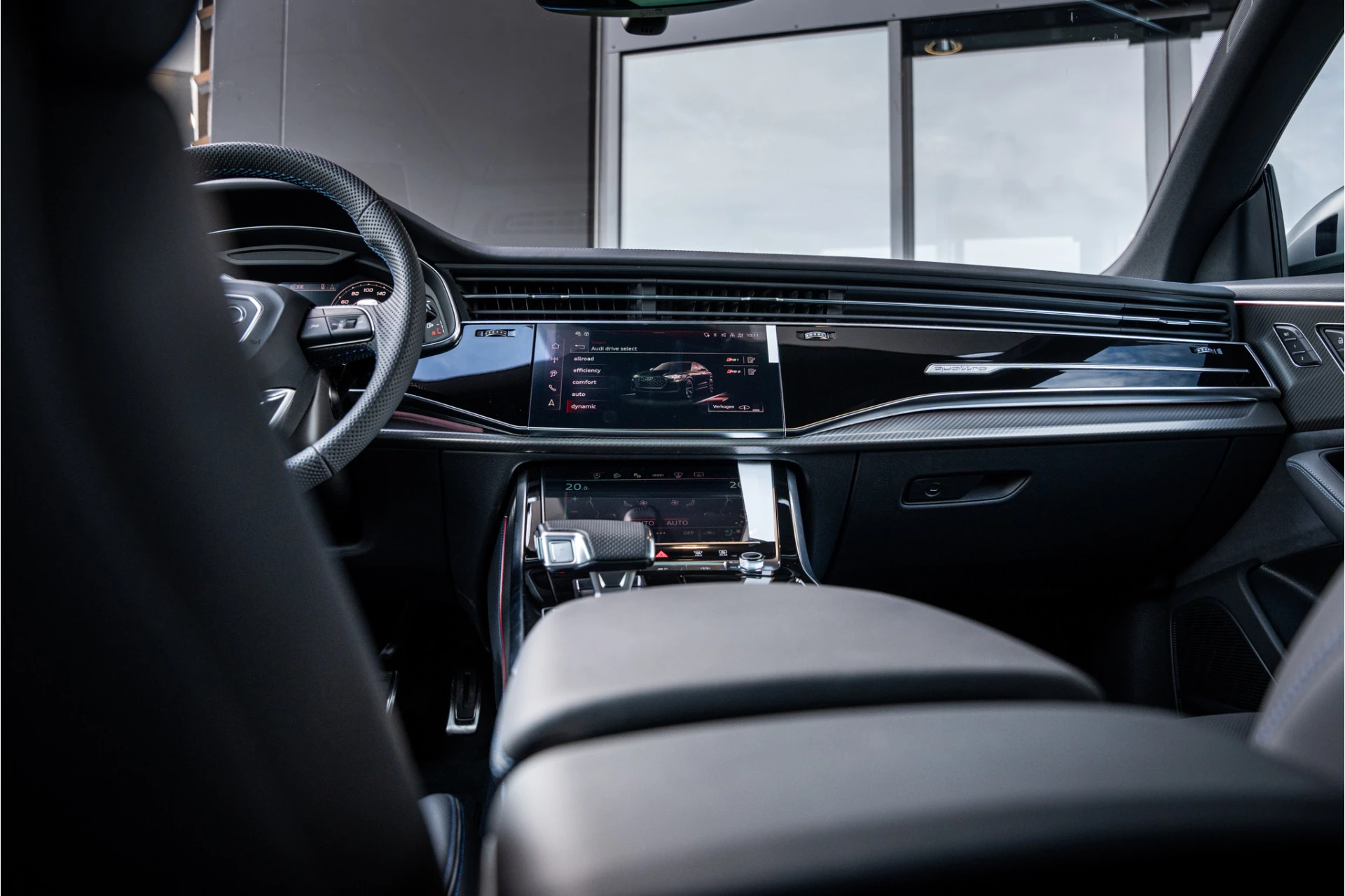 Hoofdafbeelding Audi RSQ8