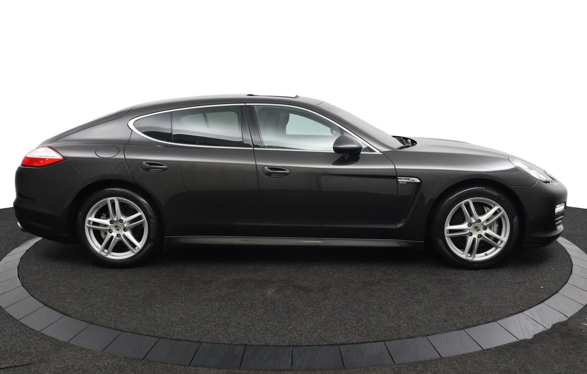 Hoofdafbeelding Porsche Panamera