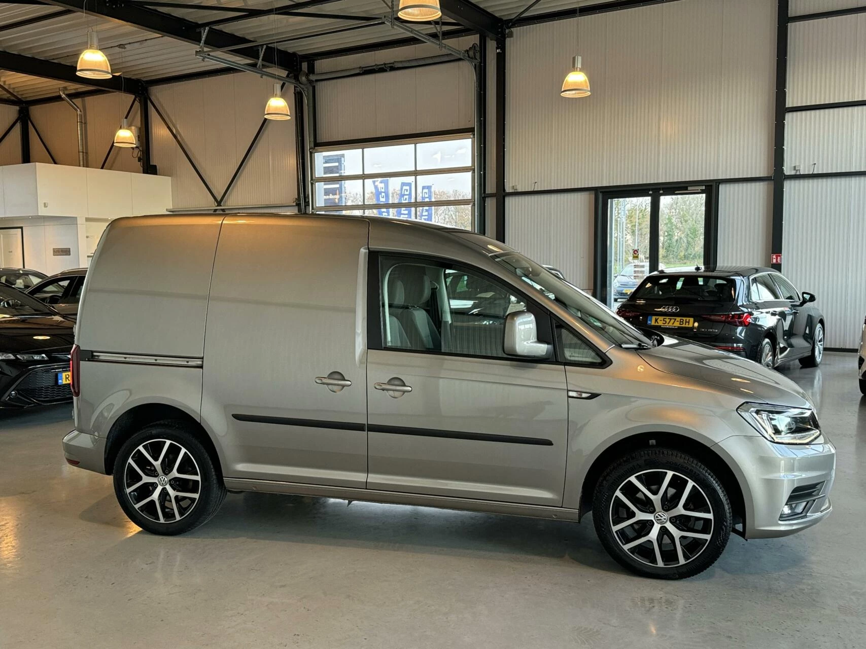 Hoofdafbeelding Volkswagen Caddy