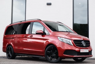 Hoofdafbeelding Mercedes-Benz V-Klasse Mercedes-Benz V-Klasse 300d / BPM VRIJ / Lang / DC / 2x Schuifdeur / Camera / Leer / NIEUWSTAAT