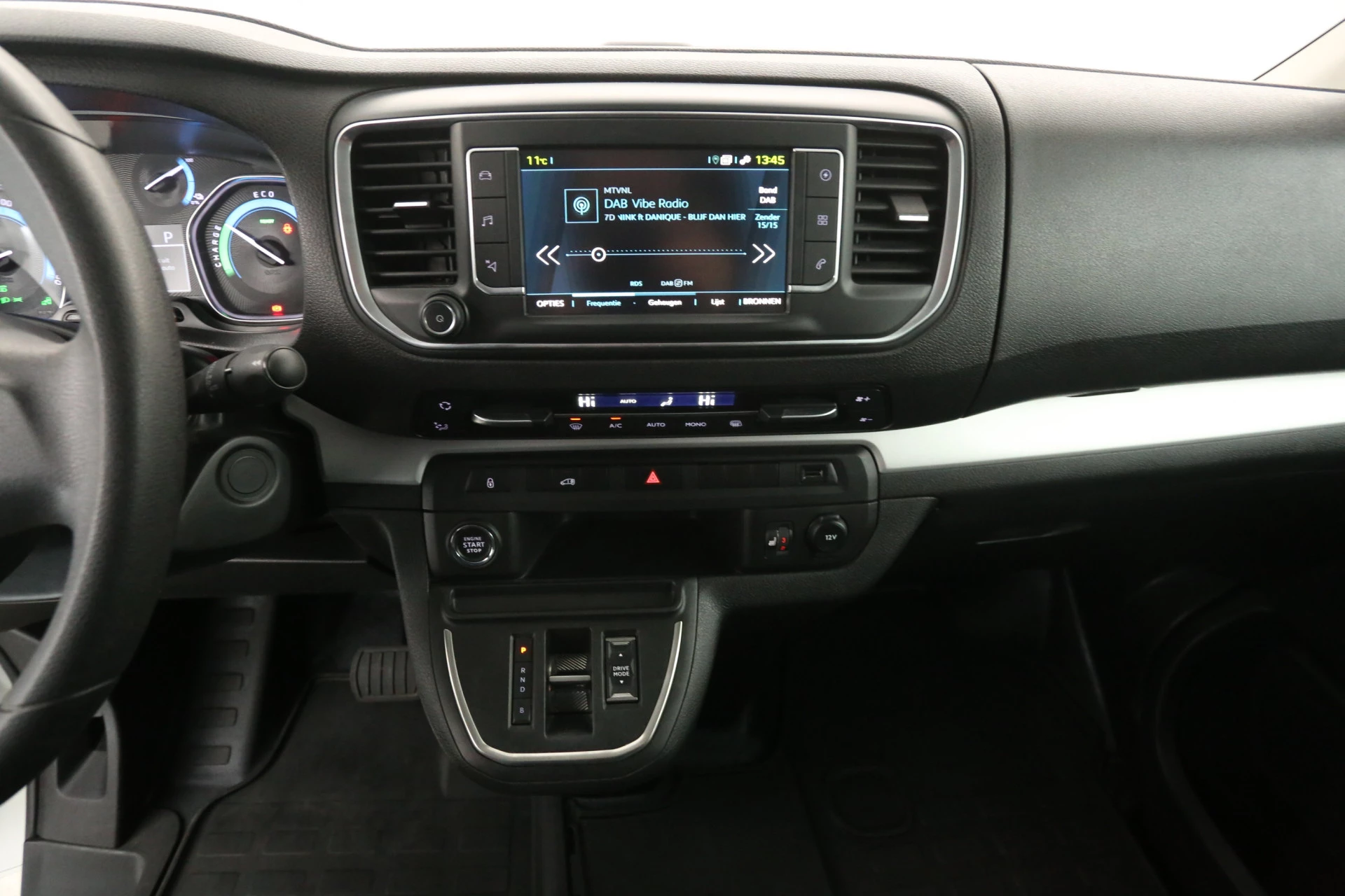 Hoofdafbeelding Peugeot e-Expert