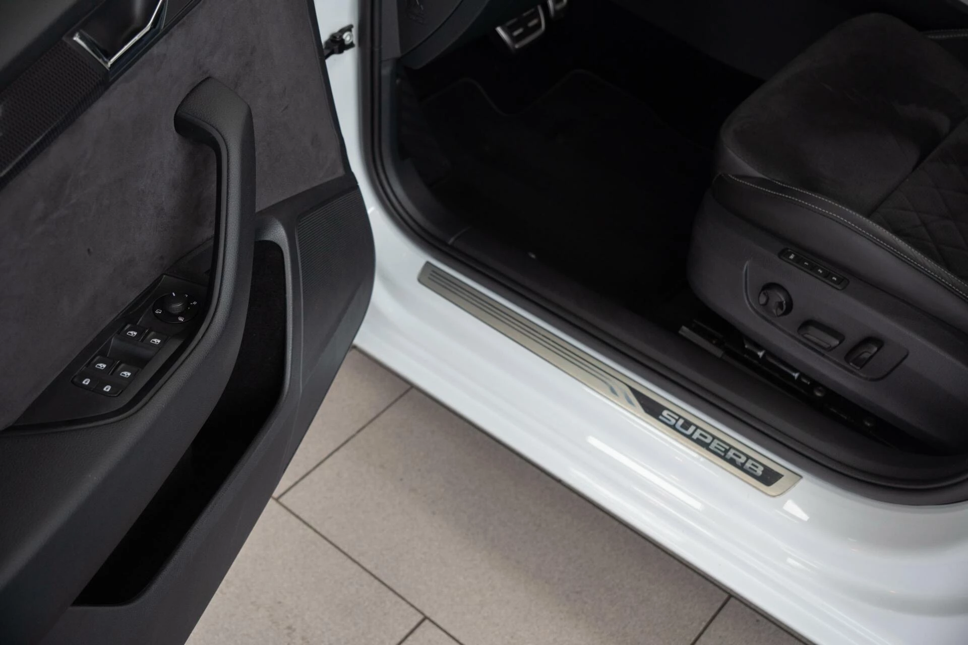 Hoofdafbeelding Škoda Superb