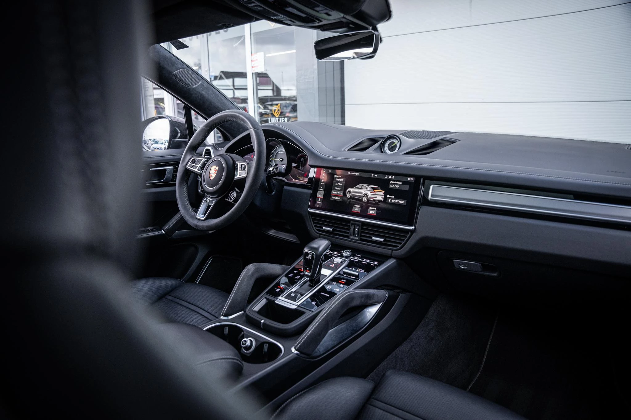 Hoofdafbeelding Porsche Cayenne