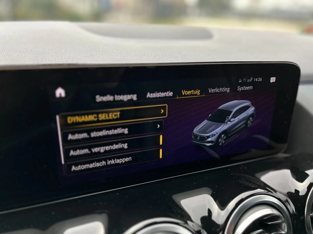 Hoofdafbeelding Mercedes-Benz EQA