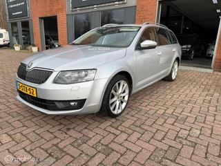 Skoda Octavia Combi 1.4 TSI Greentech Elegance Businessline
