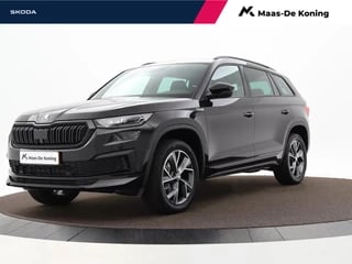 Skoda Kodiaq 1.5 TSI 150pk DSG Sportline Business 7p. · Keyless · Camera · Inklap. Trekhaak · Matrix LED · Elek. Achterklep · Apple/Android Car Play · Elek. Bestuurdersstoel + Geheugen · Garantie t/m 05-06-2028 of 100.000km