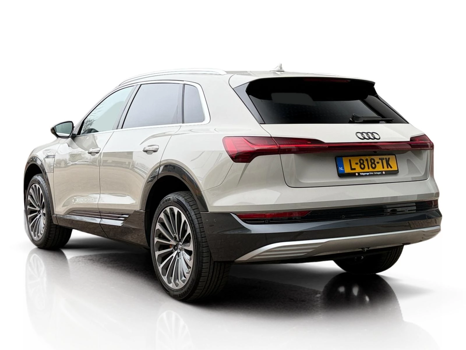 Hoofdafbeelding Audi e-tron