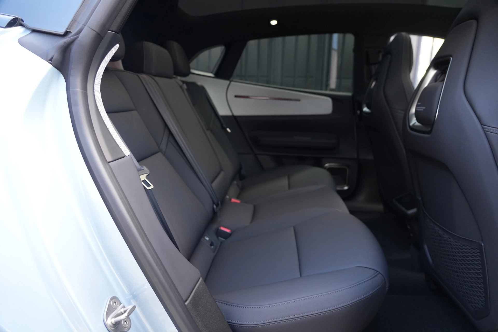 Hoofdafbeelding Polestar 4