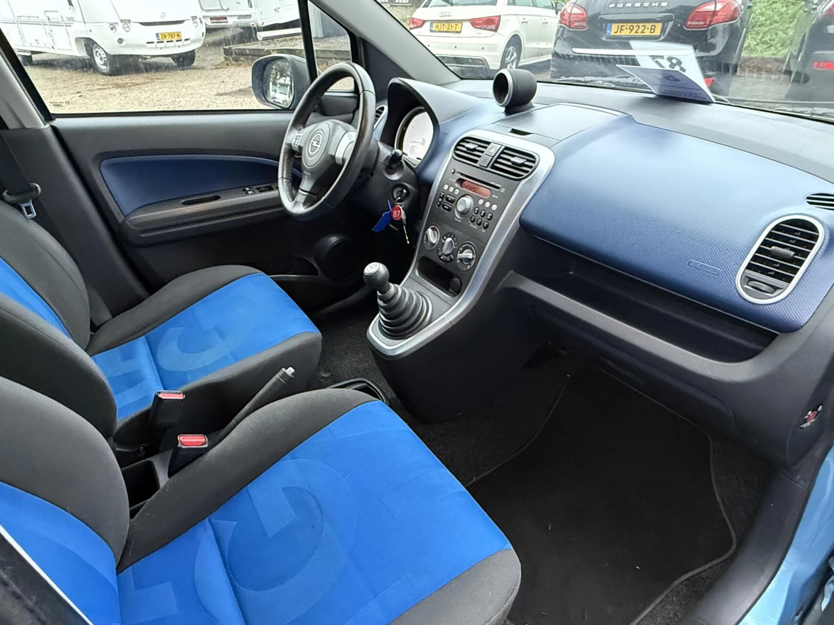 Hoofdafbeelding Opel Agila